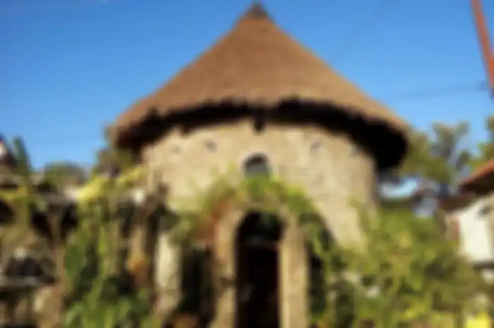 Rumah dari kotoran sapi