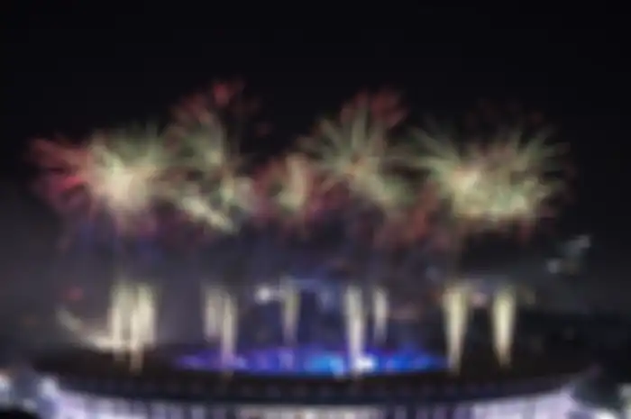 Pesta kembang api menyemarakkan Upacara Penutupan Asian Games ke-18 Tahun 2018 di Stadion Utama Gelora Bung Karno, Senayan, Jakarta, Minggu (2/9). ANTARA FOTO/INASGOC/M Agung Rajasa/wsj/18.