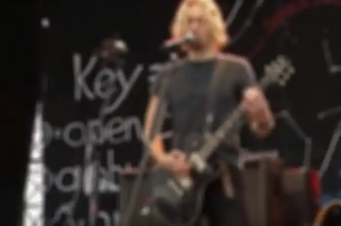 Nickelback bawakan lagu 