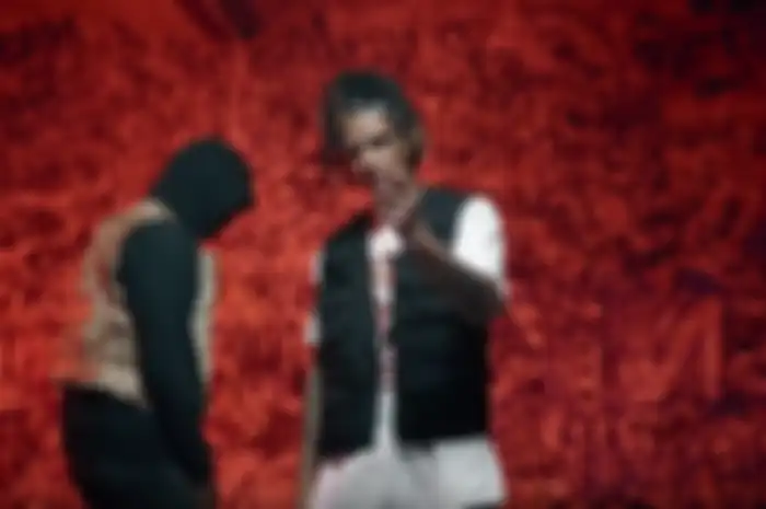 Dani rain dalam video klip lagu 