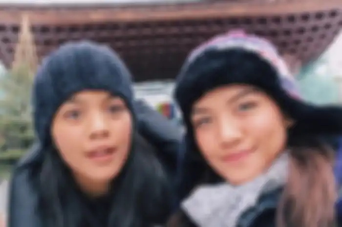 Monita dan Michelle Tahalea