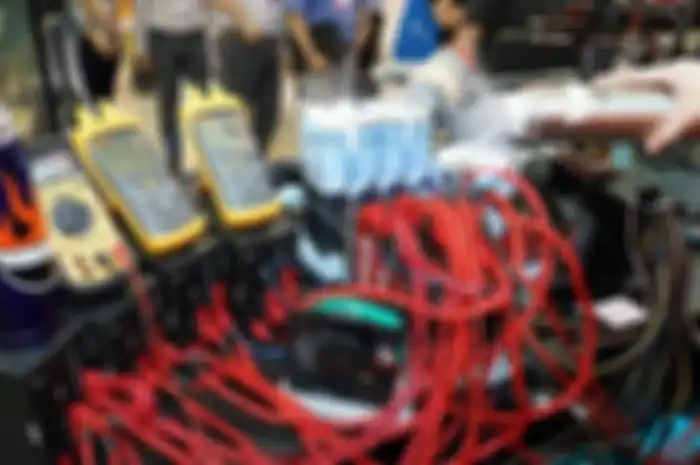 Overclocking adalah proses untuk meningkatkan kemampuan komputermu, dan butuh pengetahuan khusus untuk melakukannya.