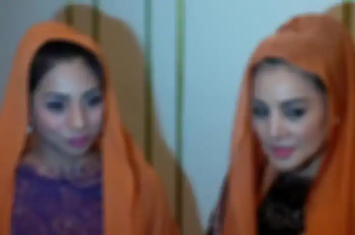 Bak Bumi dan Langit, Sang Adik Sudah Hidup Bahagia Bersama Keluarga Kecilnya, Cici Paramida Harus Terima Nasib Pilu Diceraikan hingga Ditabrak Sang Suami yang Kepergok Selingkuh