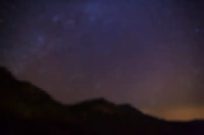 Ilustrasi hujan meteor