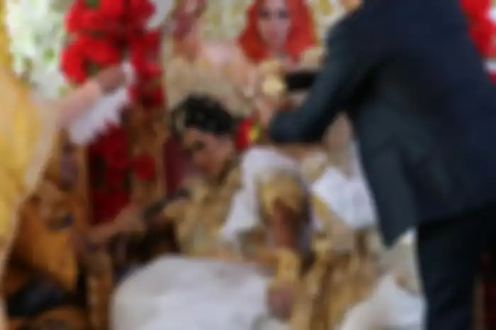 Evi Masamba menikah dengan Arif Hajrianto