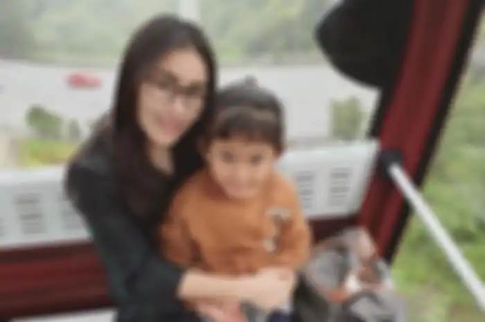 Ayu Ting Ting dan Bilqis Khumairah Razak