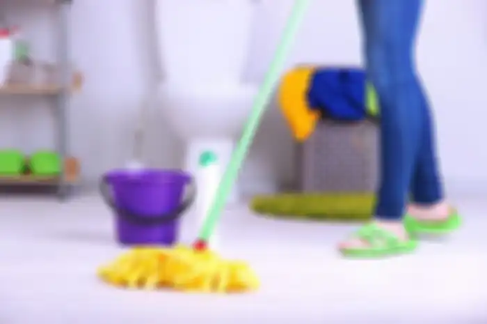 Sekecil apapun kebocoran di kamar mandi harus segera diatasi.