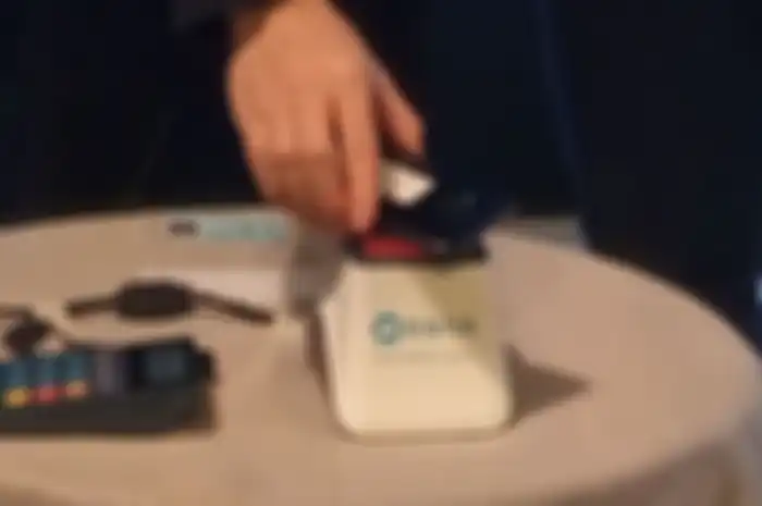 Transaksi di Outlet Dana Pakai QR Code