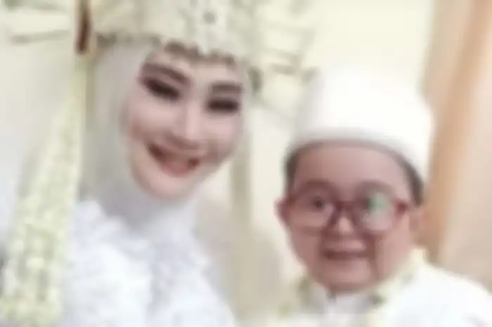Daus Mini dan Shelvie Hana Wijaya