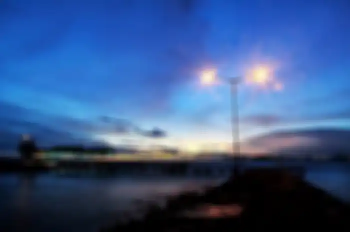 Senja di dermaga Pulau Pramuka.