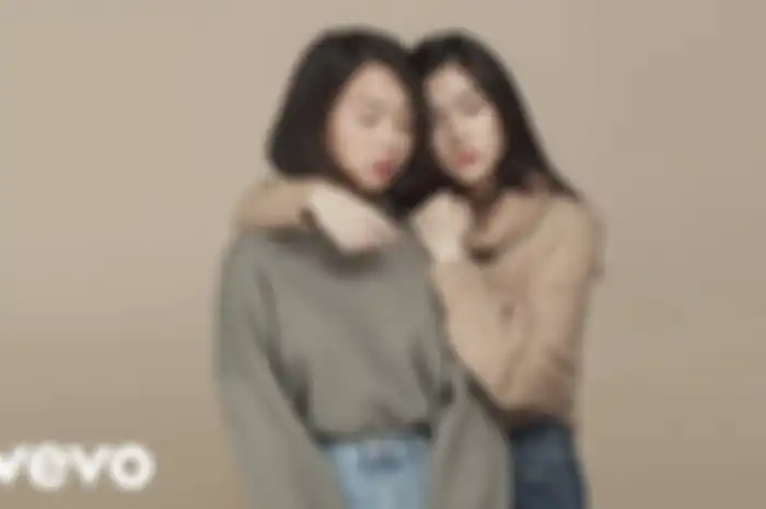 Rara Sekar & Isyana Sarasvati - Luruh