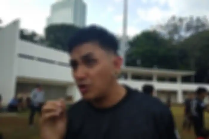 Vicky Nitinegoro