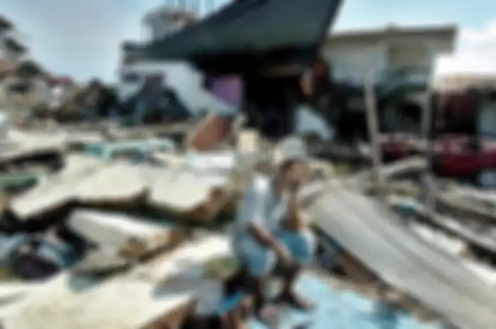 Ilustrasi tsunami Aceh 2004