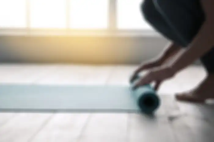 Tips membersihkan matras yoga pakai cuka