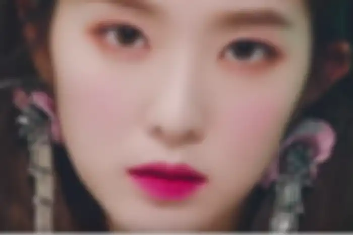 Irene Red Velvet