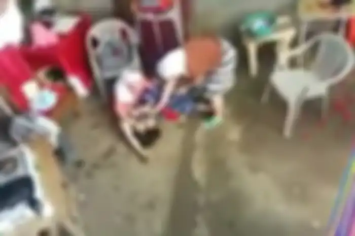 Seorang Nenek di Amerika Tengah Tega Telanjangi Cucu Perempuannya
