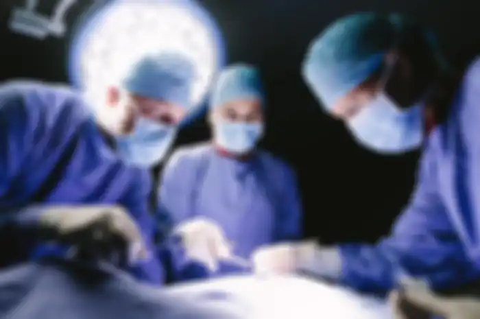 Pembedahan jarak jauh via koneksi 5G berhasil dilakukan oleh dokter di China.