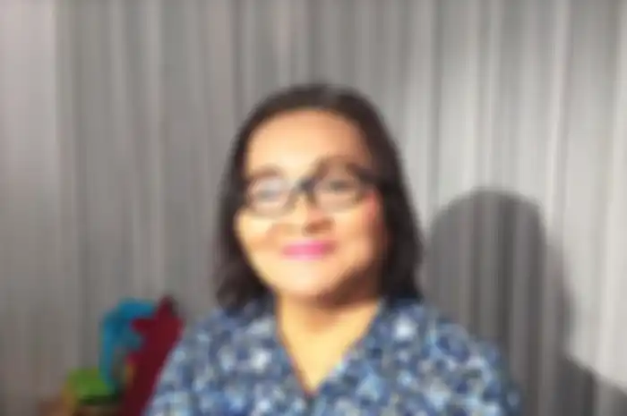 Istri Kasino Warkop, Mieke saat ditemui Grid.ID di kawasan Jalan Kayu Putih, Jakarta Timur, Sabtu (1