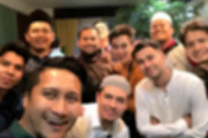 Gelar Pengajian di Rumahnya, Raffi Ahmad Curhat Hal yang Paling Ditakuti Tentang Masa Depan Rafathar