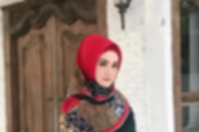 Penampilan Mulan Jameela Saat Foto Bersama Krisdayanti dan Iis Dahlia Banjir Pujian
