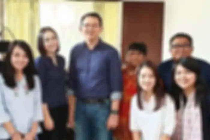 Foto-foto kebersamaan Ahok dan wanita yang diduga Bripda Puput Nastiti Devi.