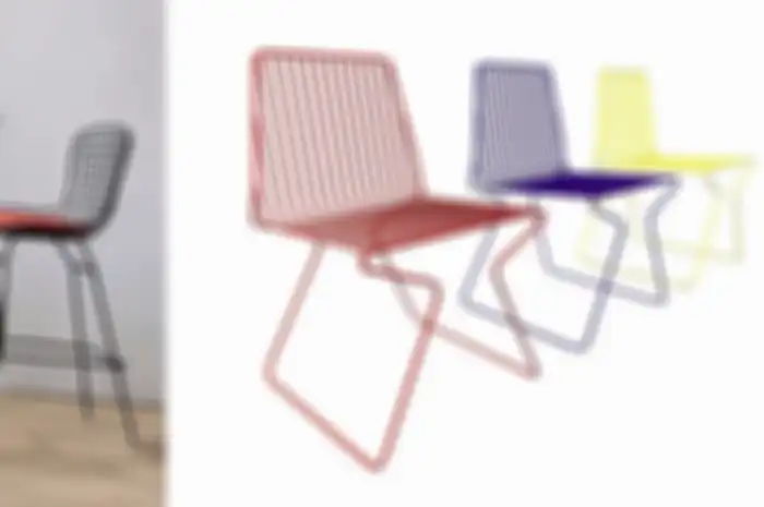 Bentuk, jenis material, dan warna merupakan 3 elmen penting dalam memilih furnitur di hunian berkonsep micro living.
