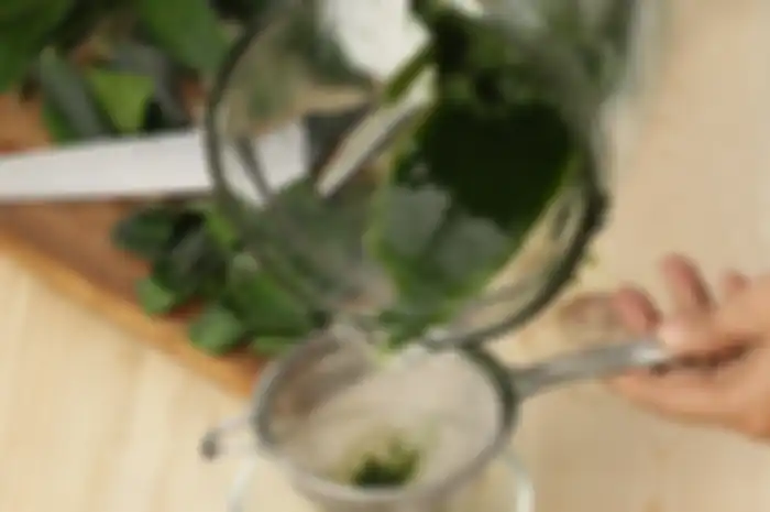cara membuat air daun suji