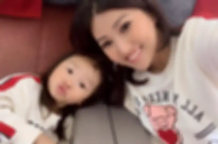 Thalia Putri Onsu dan Sarwendah.