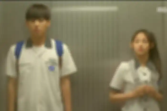 Drama 20th Century Boy and Girl