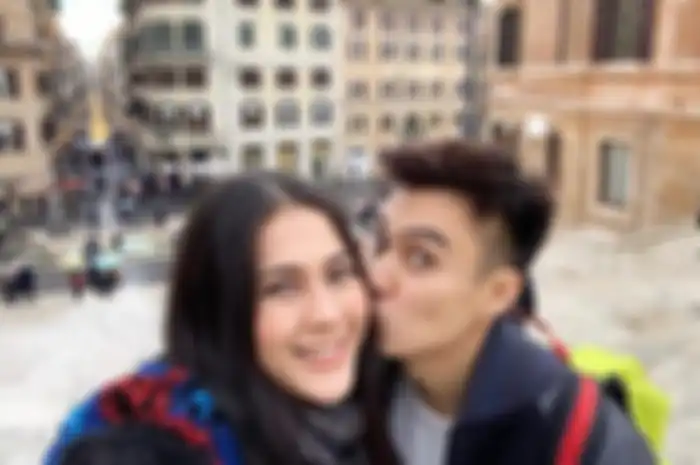 Paula Verhoeven dan Baim Wong