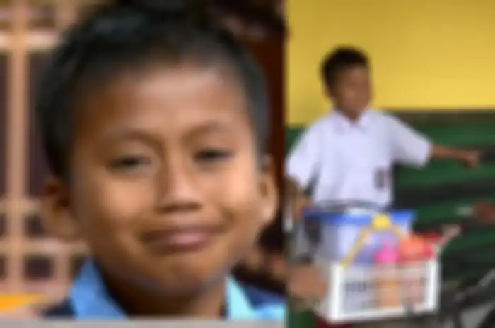 Curhat Pilu Bocah Penjual Cilok yang Hidupi Adik-adiknya, Muhammad Saputra: Suka Nangis, Sering Dikatain Anak Pemulung