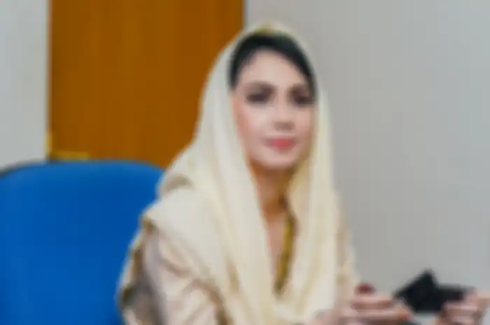 Pesona Cantik Arumi Bachsin dalam Balutan Seragam Saat Dilantik Jadi Ketua PKK Jawa Timur