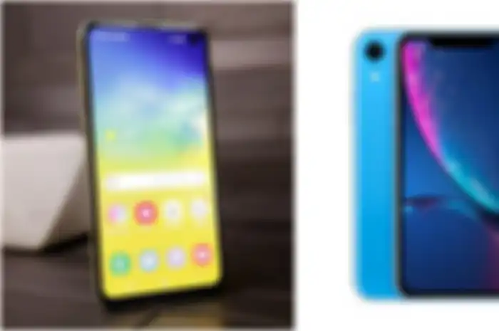 Ilustrasi Samsung S10e vs Iphone XR