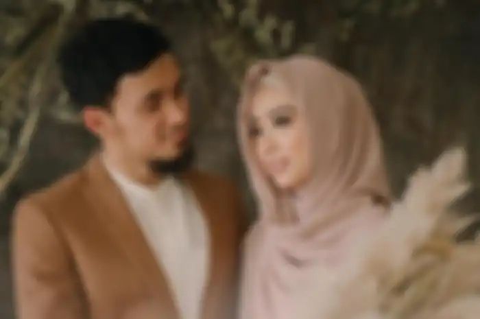 Lindswell Kwok dan Achmad Hulaefi 