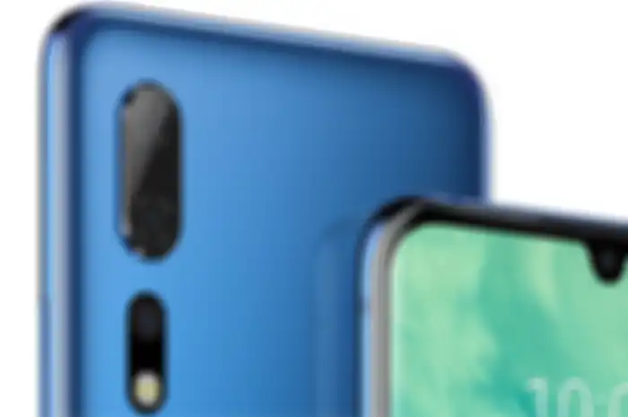 Axon 10 Pro 5G dibekali 3 kamera belakang dan kamera depan yang dibungkus dengan notch ala iPhone X.