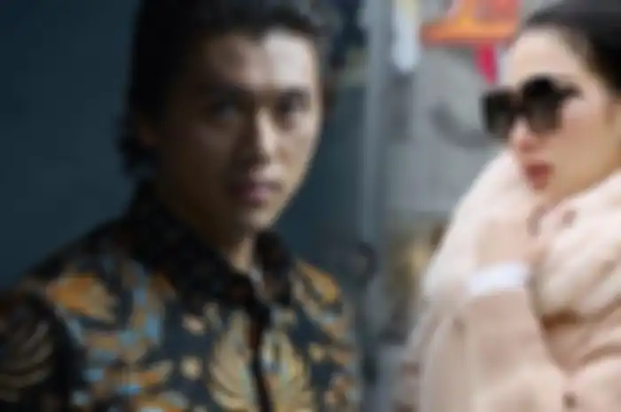 Sah pernikahan Syahrini Reino Barack