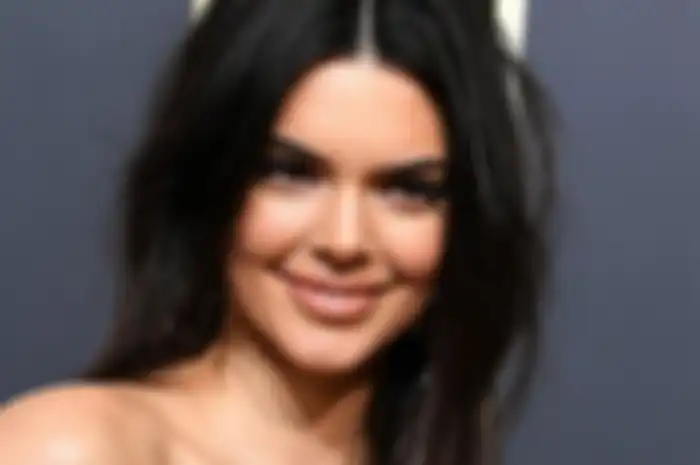 Disebut Hijrah oleh Netizen karena Pakai Jilbab, Intip Rumah Kendall Jenner