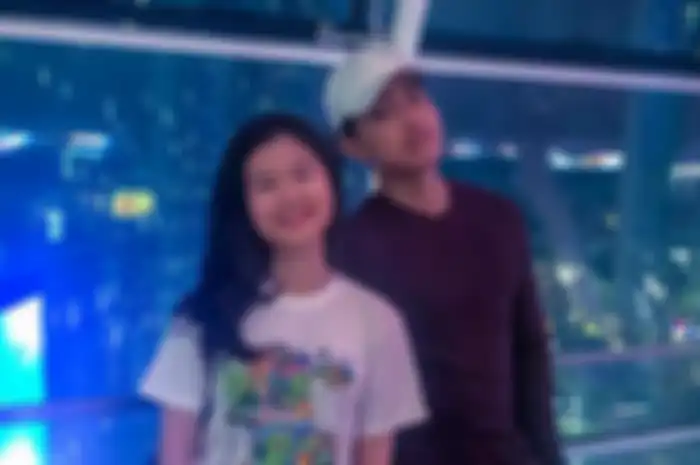 Felicia Tissue, Kaesang Pangarep