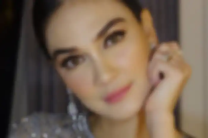 Penampilan Terbaru Luna Maya