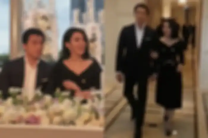 Syahrini Kenakan Sepatu Hak Tinggi dengan Harga Fantastis
