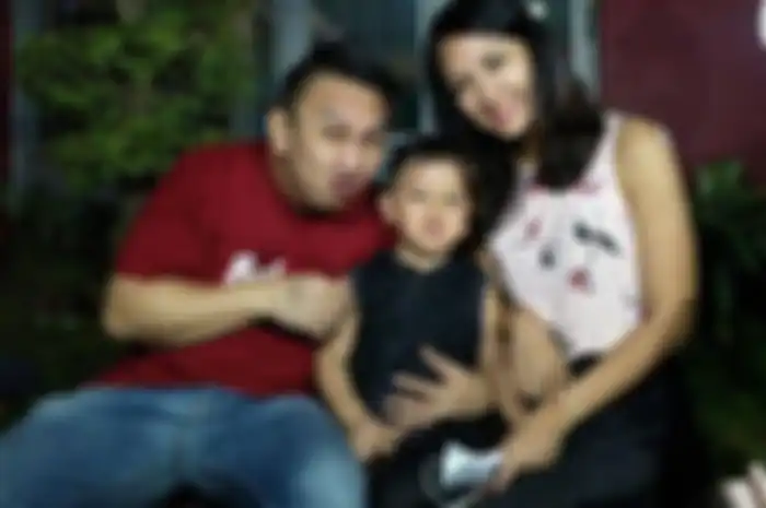 Augie Fantinus dan Keluarga
