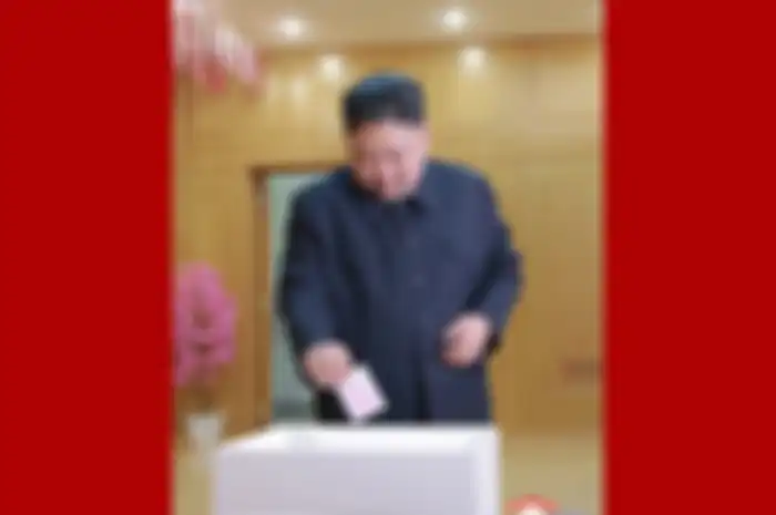 Kim Jong-un turut serta dalam pemilu Korea Utara, Minggu (10/3)