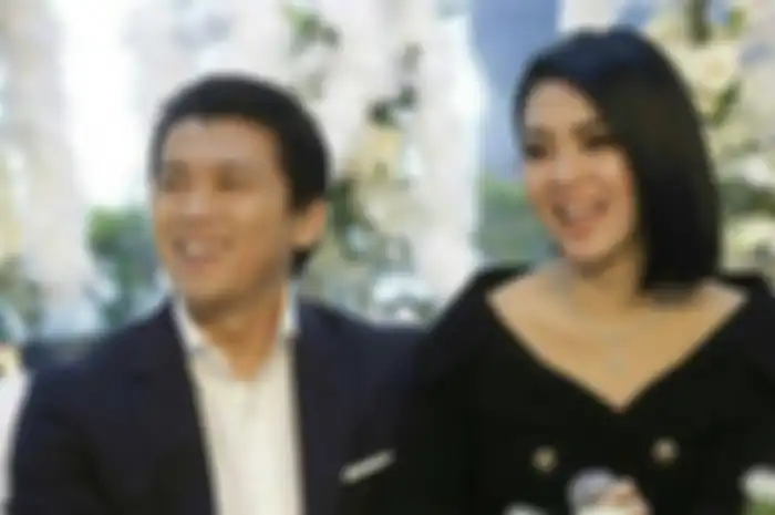 Reino Barack dan Syahrini