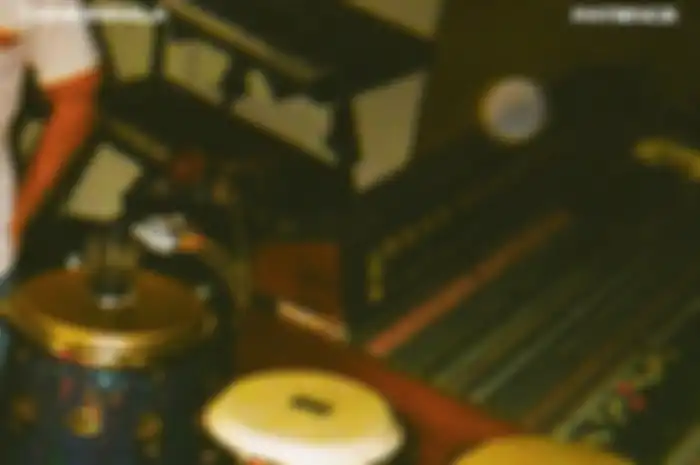 Cover lagu Patience dari Tame Impala