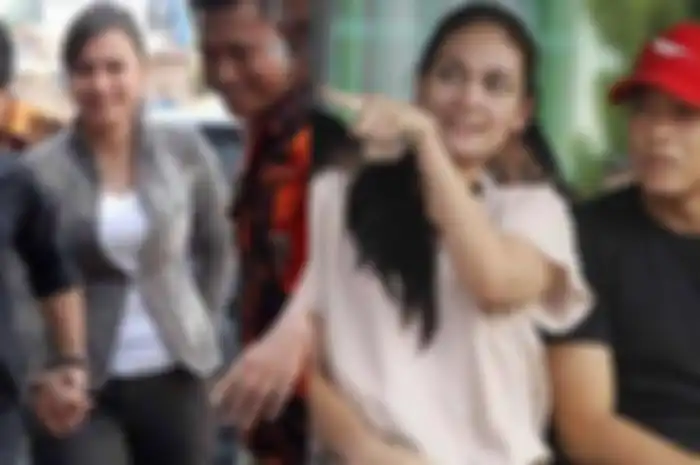 Luna Maya Sempat Disebut Jadi Orang Ketiga Hancurnya Rumah Tangga Ariel, Sarah Amalia Beri Tanggapan