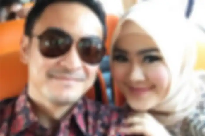 Biasanya Dapat Rp 150 Juta per Bulan, Istri Zumi Zola Kini Harus Banting Tulang Jualan Kue Kering Demi Hidupi Anak-anaknya Usai Sang Suami Mendekam di Penjara