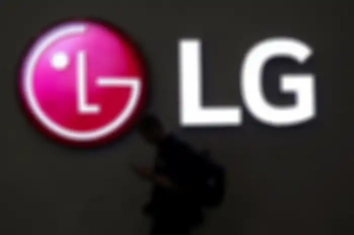 LG merupakan salah satu vendor smartphone yang dikenal lamban untuk pembaruan software