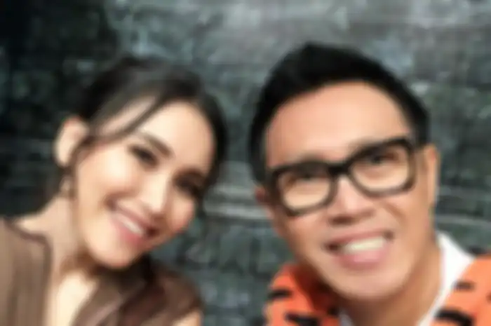 Ayu Ting Ting, Eko Patrio