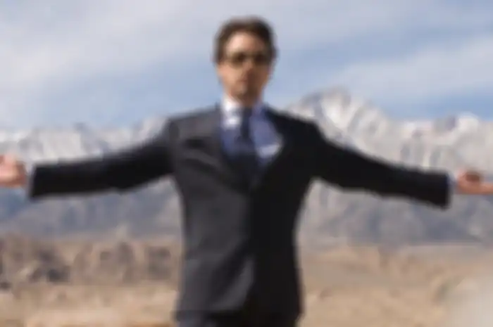 Robert Downey Jr. sebagai Tony Stark/Iron Man di film Iron Man (2008)