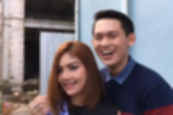 Irma Darmawangsa dan Irfan Sbaztian
